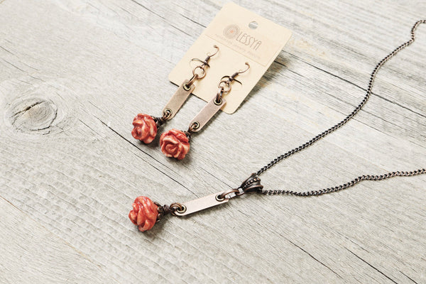 Red Rose Nacre Mother of Pearl Necklace - Mother's Day Gift for Her Lovely Elegant Wife Girlfriend Daughter Pendant Cute Boho Jewelry Set